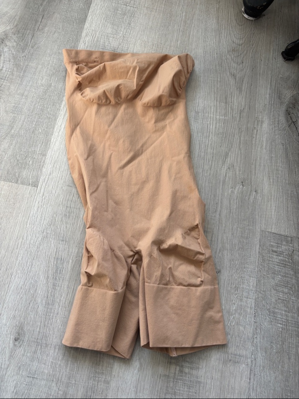 SKIMS BNWT Strapless shortie bodysuit